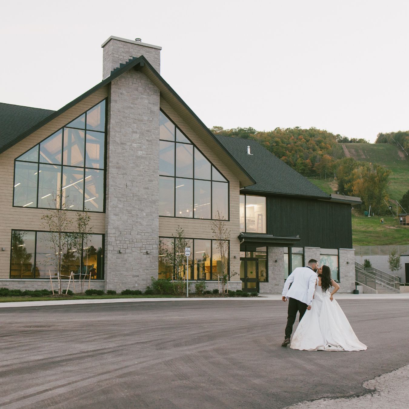 Craigleith Ski Club, Ski Club Wedding Venue, Georgian Bay Wedding, Collingwood Wedding, Blue Mountain Wedding, Ski Club Wedding, Mountain Wedding, Wedding Wire