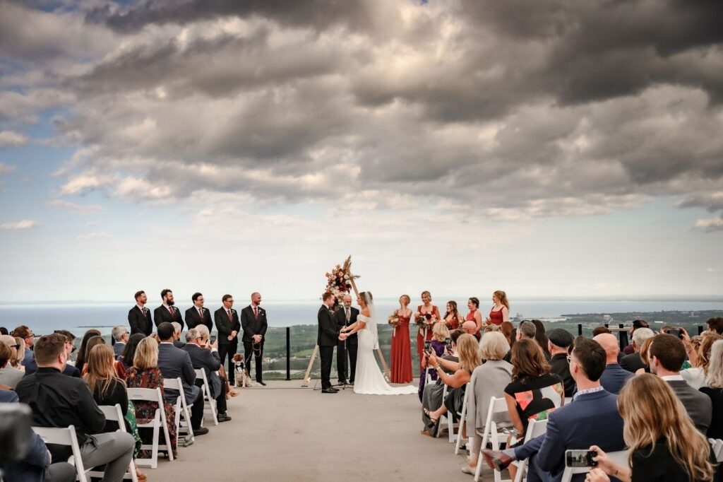 Mountain top wedding ceremony at Blue Mountain