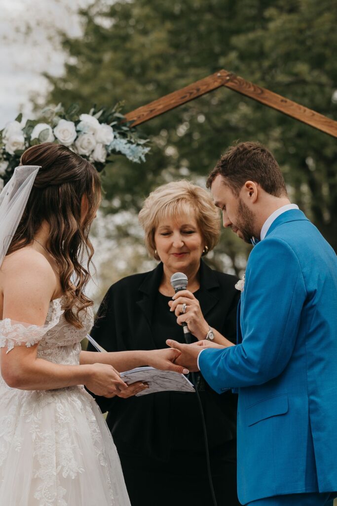 Wedding ceremony led by Sandra Marko in Blue Mountain